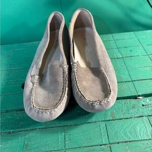 Blondo Light Gray Suede Moccasins